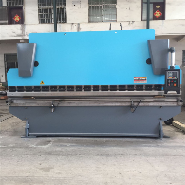 WC67Y-200T��4000Һ���ۏ�?r��n)C(j��)